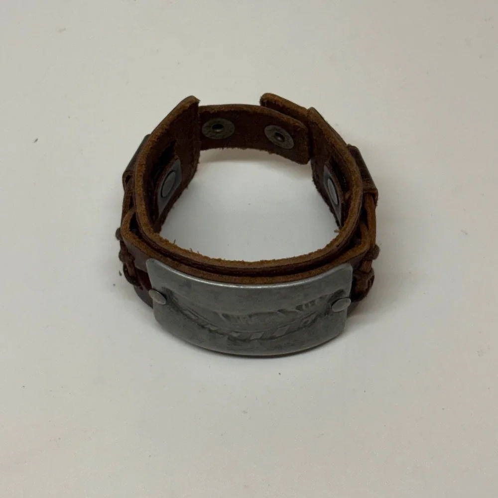 N/A rugged leather
